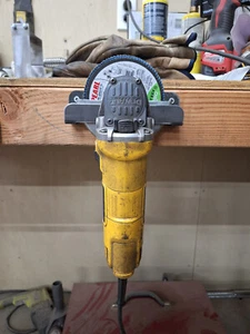 Soporte de amoladora angular montaje en pared placa de 1/8 de alta resistencia estante de acero macizo HECHO EN EE. UU. - Imagen 1 de 7
