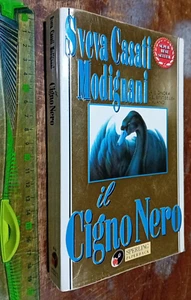 LIBRO: Il Cigno Nero di Sveva Casati Modignani (Autore) Sperling Paperback,2000 - Foto 1 di 3