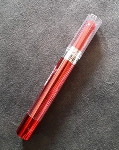 Revlon "Ultra HD Gel Lip Color"  1,7 g   Fb. 750 HD Lava  Rot  Neu & OVP  - Bild 1 von 1