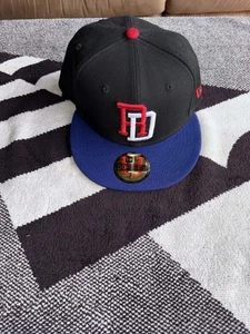 NEW ERA DOMINICAN REPUBLIC 🇩🇴 FITTED WBC HAT SIZE 7 1/2 BLACK BLUE NEW 🔥 - Picture 1 of 10