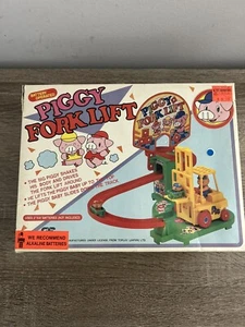 Piggy Forklift Vintage 1970’s Battery Operated Toy ( ToPlay Japan ) *Rare* - Picture 1 of 15