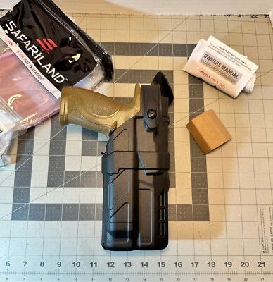 Safariland 7362 ALS/SLS Level 3 7TS RH Duty Holster, S&W M&P 9/40 with LIGHT - Image 1 of 4