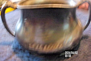 Antiker Wallace Bros. Splitter plattierter Behälter mit 2 Henkeln steht auf der Vorderseite ''Reisende'' - Bild 1 von 4