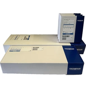 Olympus WA2UR11A Ureteroscopio 5° Angolo HD Endoscopio + Cavo Guida Luce e Vassoio - Foto 1 di 21