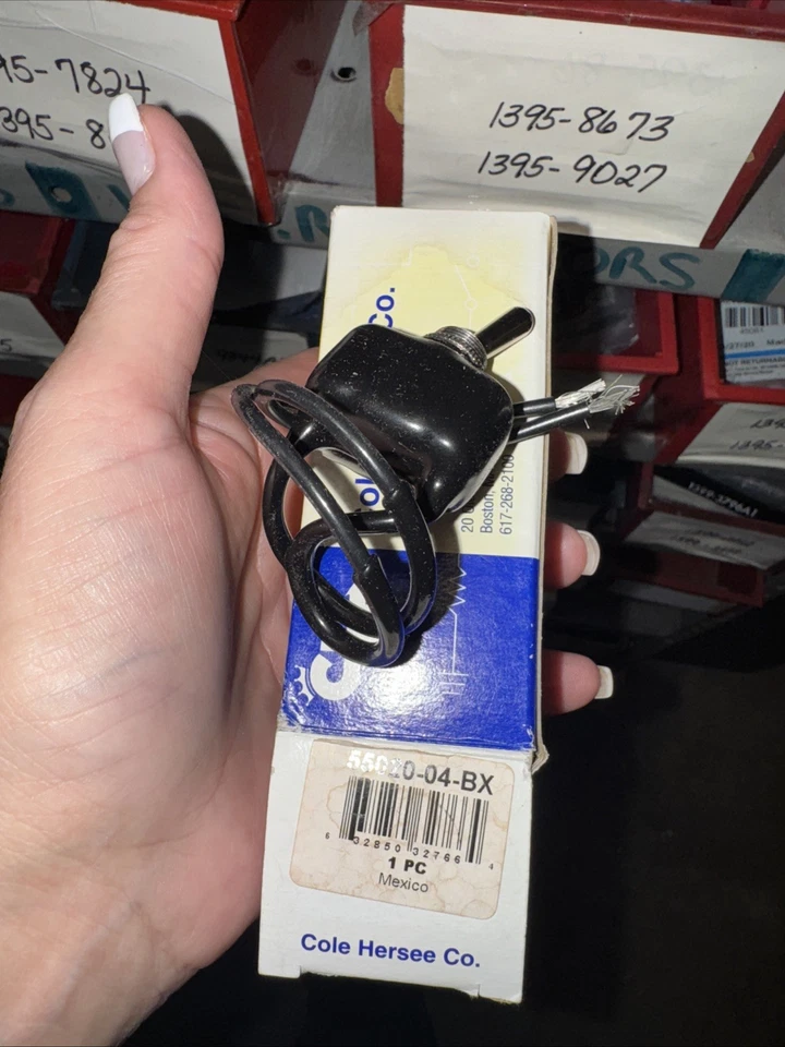 Cole Hersee 55020-04-BX Toggle Switch Foto 1 de 1
