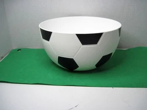 Neuheit 1/2 Fußball Snack Bowl - Bild 1 von 13