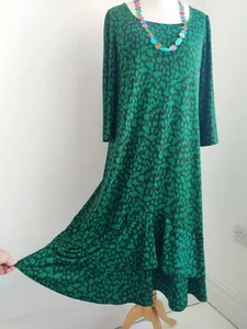 Kim&Co Dress Green Black Animal Print Shift Jersey Stretch Midi Size XL UK 16 - Picture 1 of 8