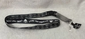 Nuevo Pin Intercambio Parques Disney Cordón Vivir Esa Vida Pirata Reversible - Imagen 1 de 1