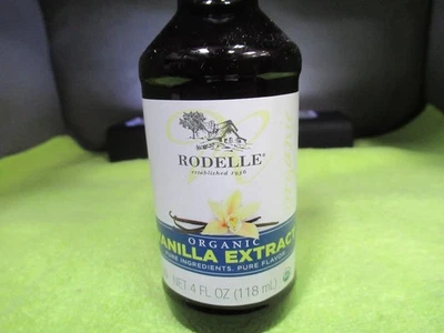 Rodelle Organic  Vanilla Extract 4 FL OZ (118 mL) - Image 1 of 3