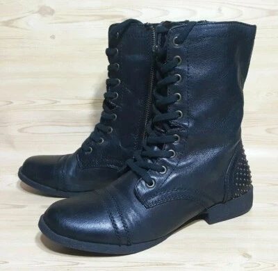 Botas de mujer Shoemint de cuero negro con cremallera con tachuelas talla 8,5 M Foto 1 de 4