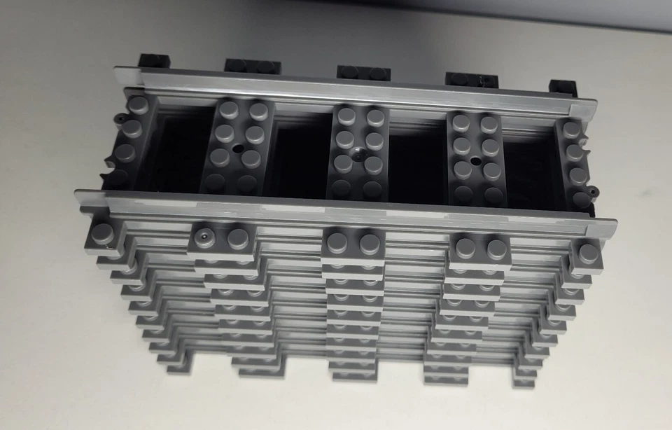 Lot de 10 rails droits gris pour train ou tramway Lego (neufs) - Photo 1/3