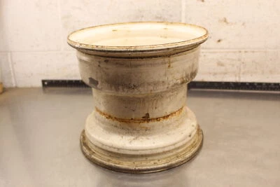 1999 Polaris Scrambler 400 4X4 REAR WHEEL RIM D3 - Image 1 of 4