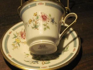 Lenox Morning Blossom Porzellan Teetasse und Untertasse - Bild 1 von 4