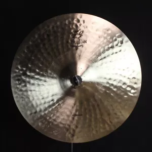 Zildjian 20" K Constantinople Medium Ride - 2043 g (video demostración) - Imagen 1 de 1
