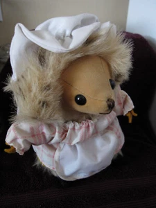 Beatrix Potter Peter Rabbit Hedgehog Mrs Tiggy Winkle Plush Eden 8" Vintage 70s? - Picture 1 of 12