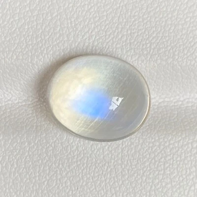 7.95 Cts Natural Moonstone Blue Sheen Oval Cut Loose Gemstone Jewelry Collection - Image 1 of 4