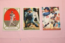 MIKE PIAZZA LOT OF 3 2005 CRACKER JACK #25 1993 BOWMAN #646 1994 FLAIR #182