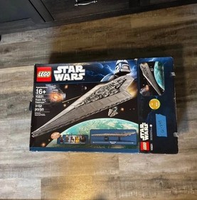 LEGO Star Wars 10221 Super Star Destroyer - Complete Set w/Instructions, Used