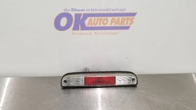 15 FORD F250 SUPER DUTY LUZ DE FRENO DE MONTAJE ALTO INCANDESCENTE Foto 1 de 4