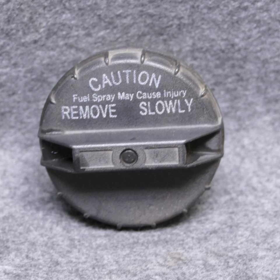 1995-1999 Buick Riviera Gas Fuel Filler Cap Lid OEM P391 - Image 1 of 4
