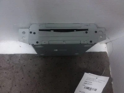 Sistema de entretenimiento trasero reproductor de DVD Opt U42 compatible con 15 ESCALADE 23487131 Foto 1 de 4