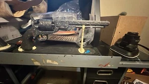 Decorative Old West Pistols - Picture 1 of 2