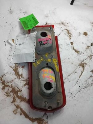 Conjunto de luz trasera izquierda Ford PINTO 79 80 Foto 1 de 3