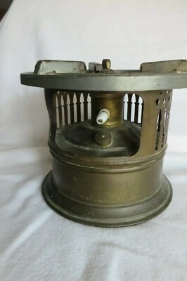 ancien réchaud à alcool " le Victorieux" - Photo 1/4