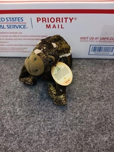 Hallmark 2002 Dinotopia Egg #12 Luckit Dinosaur Plush "26" Alpha Series - Picture 1 of 3