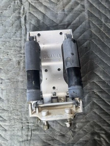Yamaha Waverunner Xl 1200 Hood Spring - Bild 1 von 6