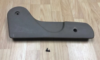 Rieles de asiento laterales derecho para pasajero Toyota T100 93-98 deslizantes molduras de plástico roble tostado Foto 1 de 4