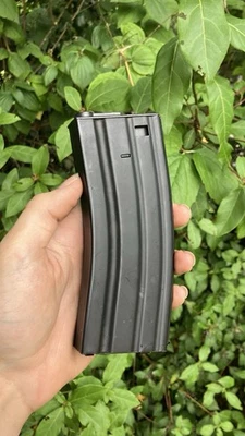 Airsoft Lancer L5 135rd Mid Cap Mag Negro/Humo, Serie M4/M16 Foto 1 de 4