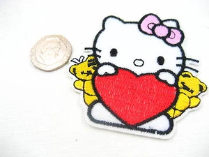 Hallo Kitty bestickt Nähen Aufbügeln Kleidung Aufkleber Abzeichen Mädchen Tasche Aufnäher - Bild 1 von 6
