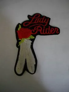 HARLEY DAVIDSON MOTORCYCLES BIKERS LADY RIDER ROSE FEATHERS IRON ON VEST PATCH - Picture 1 of 4