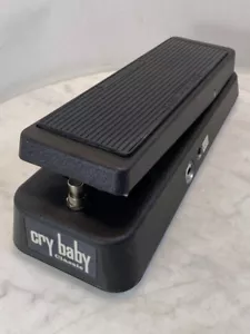 Dunlop CRY BABY Classic Guitar Effects Pedal. GCB-95F Great Condition - Picture 1 of 8