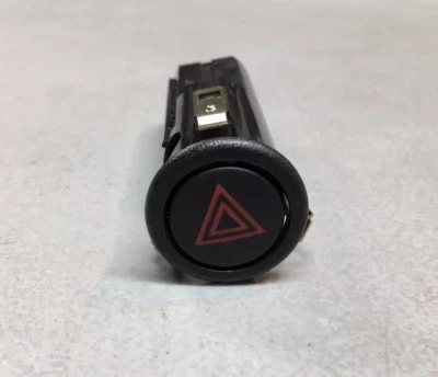 Botón de control del interruptor de luz de peligro Saab 4109526 9-3 9-5 900 9000 OEM Foto 1 de 4