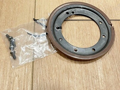 Johnson Evinrude OMC 322102 Plate Support & 322435 Bearing - Used - Image 1 of 4