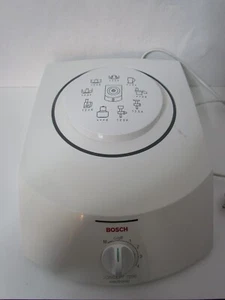 Bosch MUM 7200 Küchenmaschine mit 700 Watt Motorblock Zustand Laut - Bild 1 von 4
