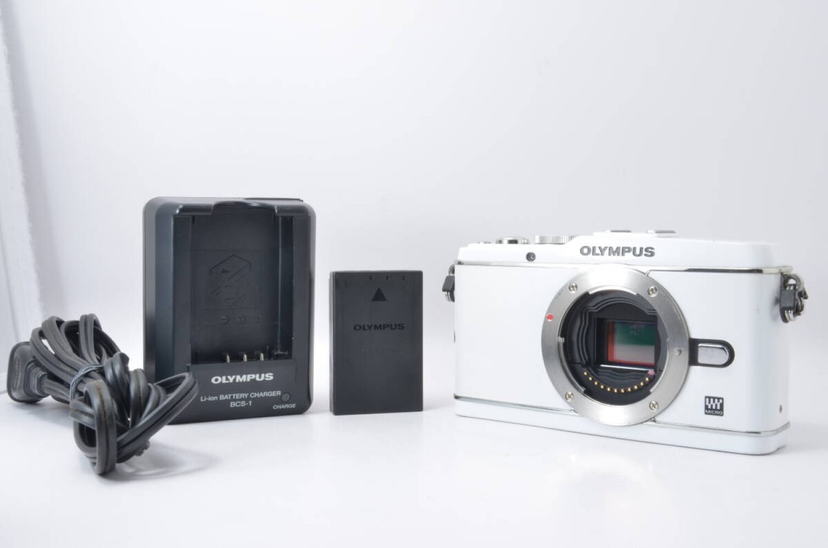 OLYMPUS ミラーレス一眼 PEN E-P3 シルバー OLYMPUS ミラーレス一眼