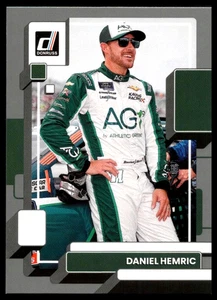 2023 Donruss Silver #77 Daniel Hemric Kaulig Racing - Picture 1 of 2