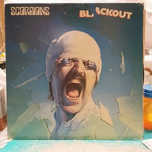 SCORPIONS SRM-1-4039 "BLACKOUT" 1982 ORIGINAL ALBUM 12" VINTAGE VINYL RARE - Bild 1 von 18