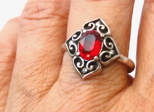 Brighton Alcazar Silber & rote Kristall Ringgröße 9 - Bild 1 von 2