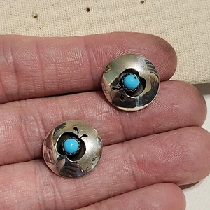 Vintage Navajo Turquoise Shadowbox Stud Apple Earrings sterling silver southwest - Picture 1 of 7