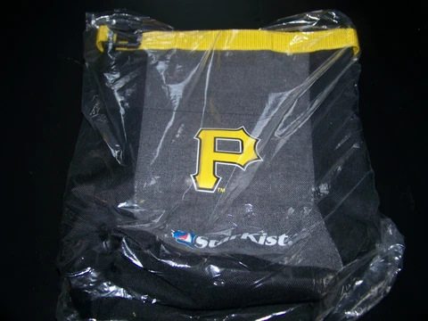 PITTSBURGH PIRATES 2018 STARKIST INSULATED LUNCH BAG SGA 7/15/18 Cover