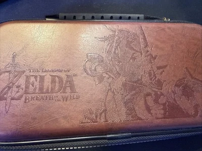 Legend Zelda Faux Leather Nintendo Switch Travel Case with Cartridge Cases - Image 1 of 2