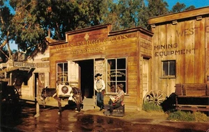 KNOTT'S BERRY FARM Sheriff & Prospector Ghost Town Wells Fargo Vintage Postcard - Picture 1 of 1