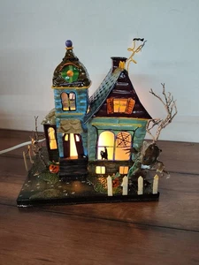 Vtg Halloween Decor Light Up Metal Haunted House/House of Lloyd In Original Box - Picture 1 of 9