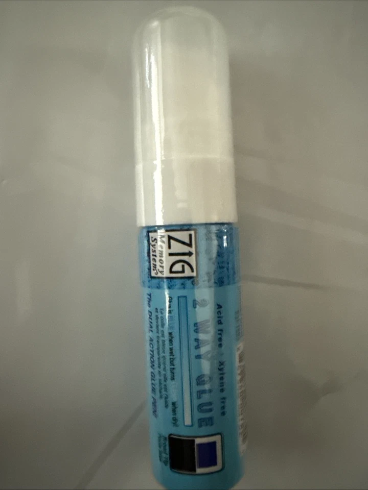 Pluma de pegamento bidireccional Zig punta enorme Foto 1 de 1