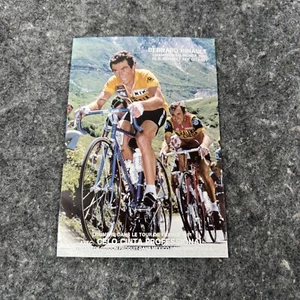 Cartolina ciclismo promozionale Bernard Hinault Le Tour Benetto vintage anni 80 - Foto 1 di 8