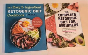 LOT of 2 Keto Cookbooks: The Easy 5-Ingredient Keto & Keto For Beginners  - Imagen 1 de 2